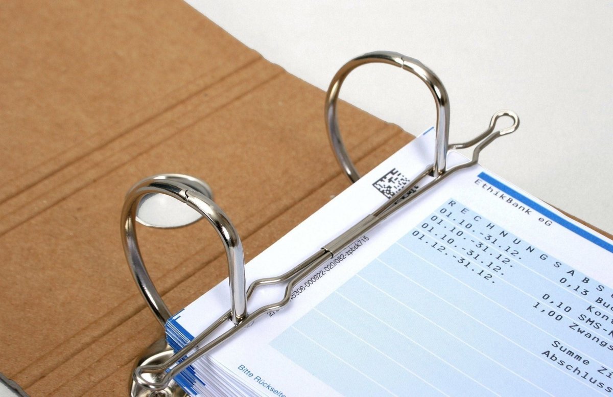 Recycling Ordner mit Kantenschutz (B-Ware) - tyyp