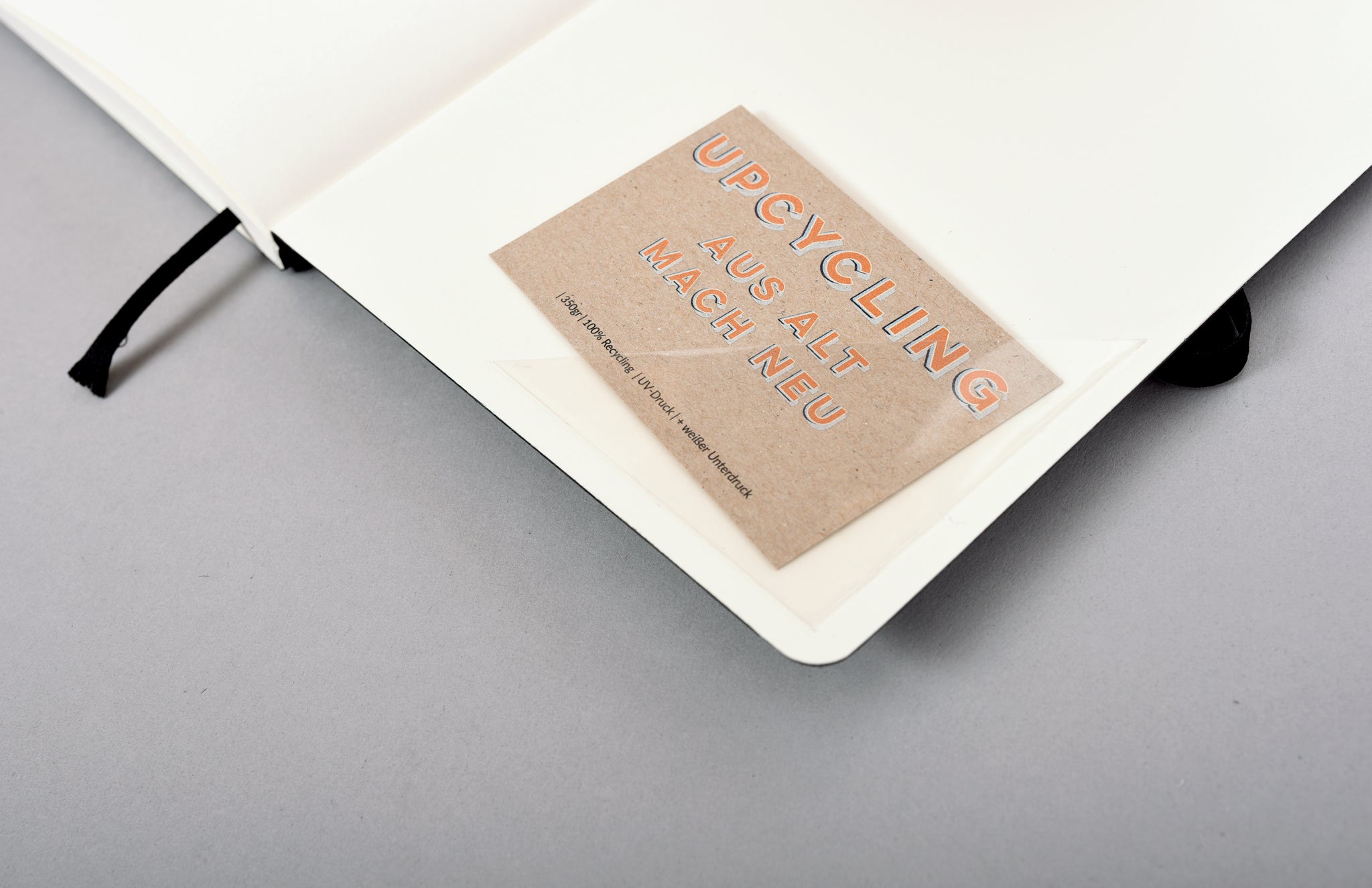 Einstecktasche im Notizbuch für Visitenkarten und Dokumente, praktische Dreieckstasche innen