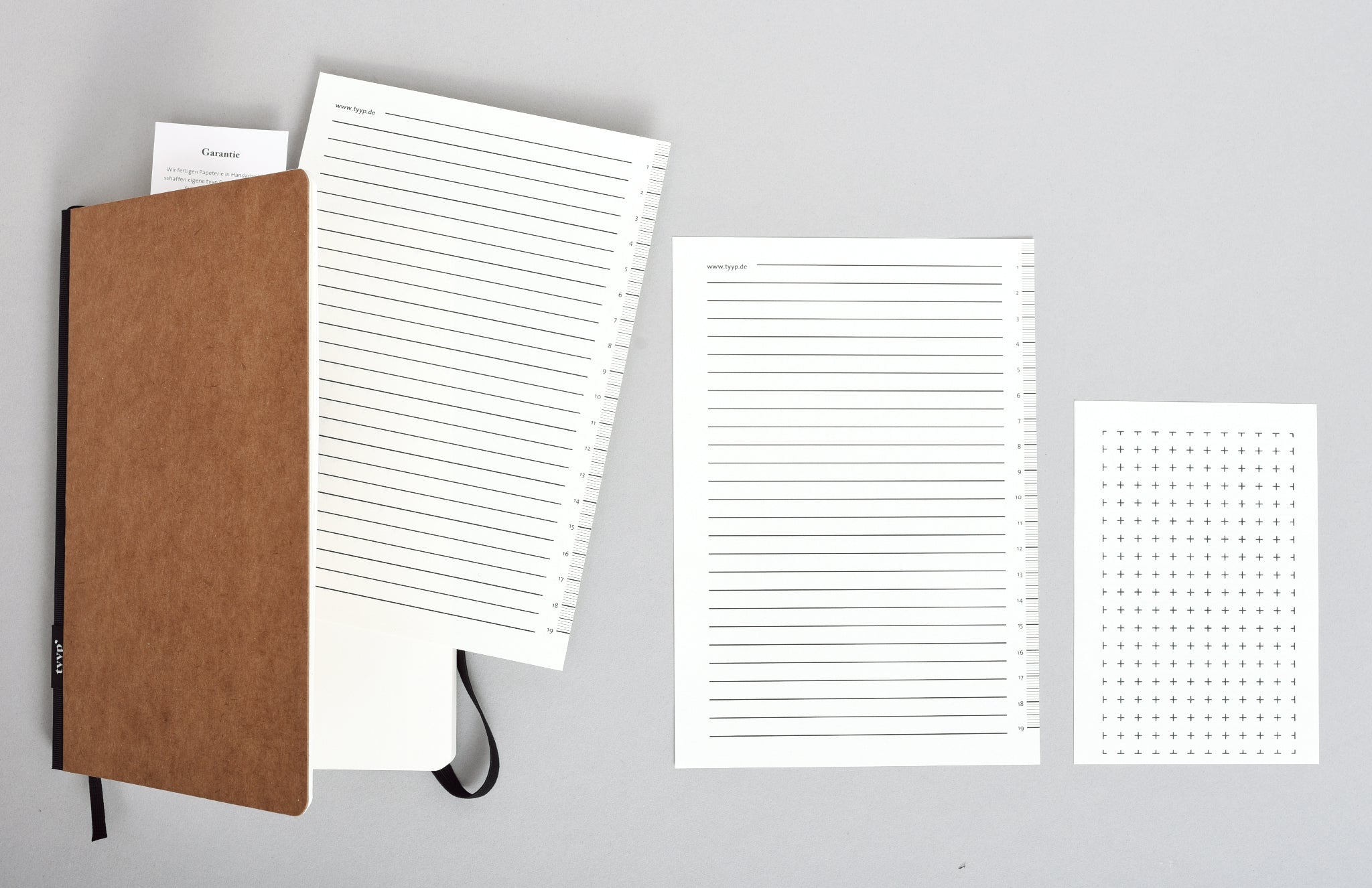 Individuelle Einleger und Flyer für Notizbücher mit Logo, gedruckt nach Kundenvorgabe